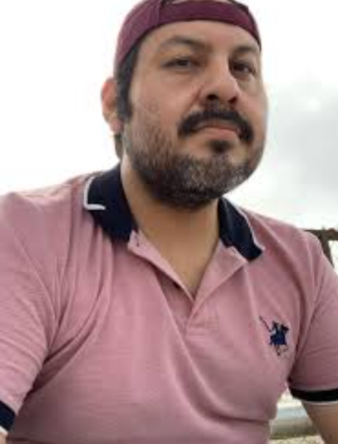 <em>Gabriel  L.</em>